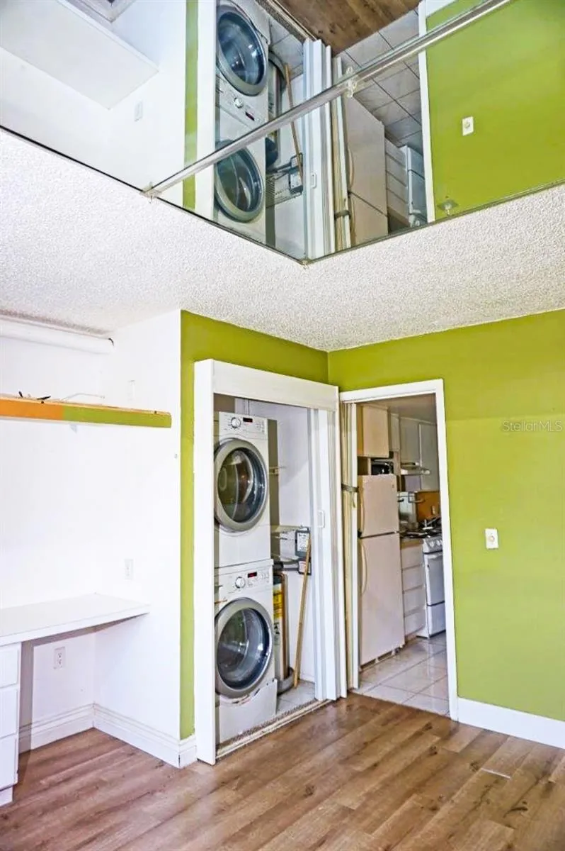 1865 MAZO MANOR #J5 Lutz, FL 33558