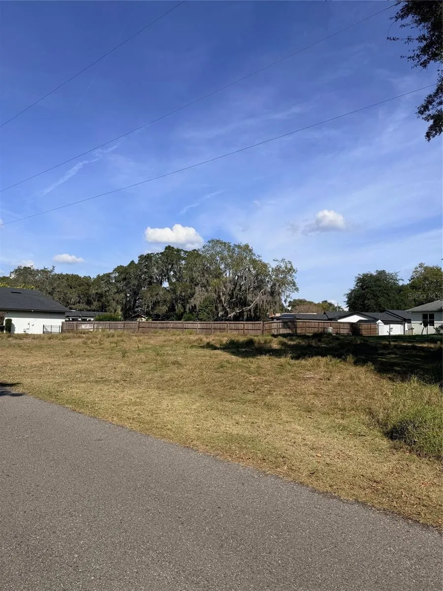 1707 TWIN LAKE DRIVE Gotha, FL 34734