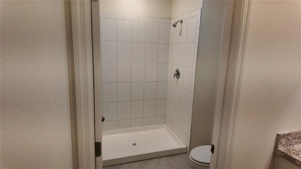 1241 YELLOW FINCH DRIVE Davenport, FL 33837