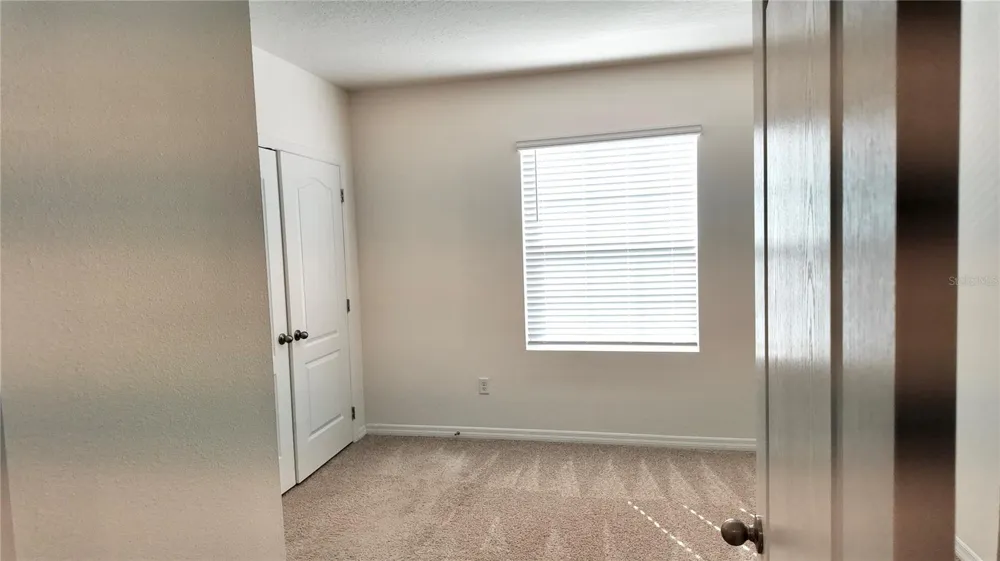 1241 YELLOW FINCH DRIVE Davenport, FL 33837