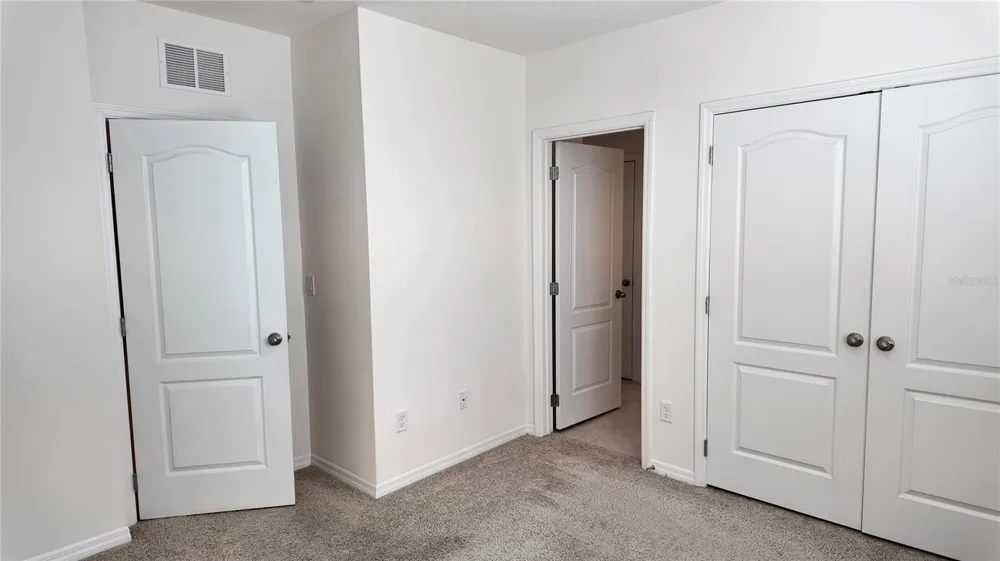 1241 YELLOW FINCH DRIVE Davenport, FL 33837
