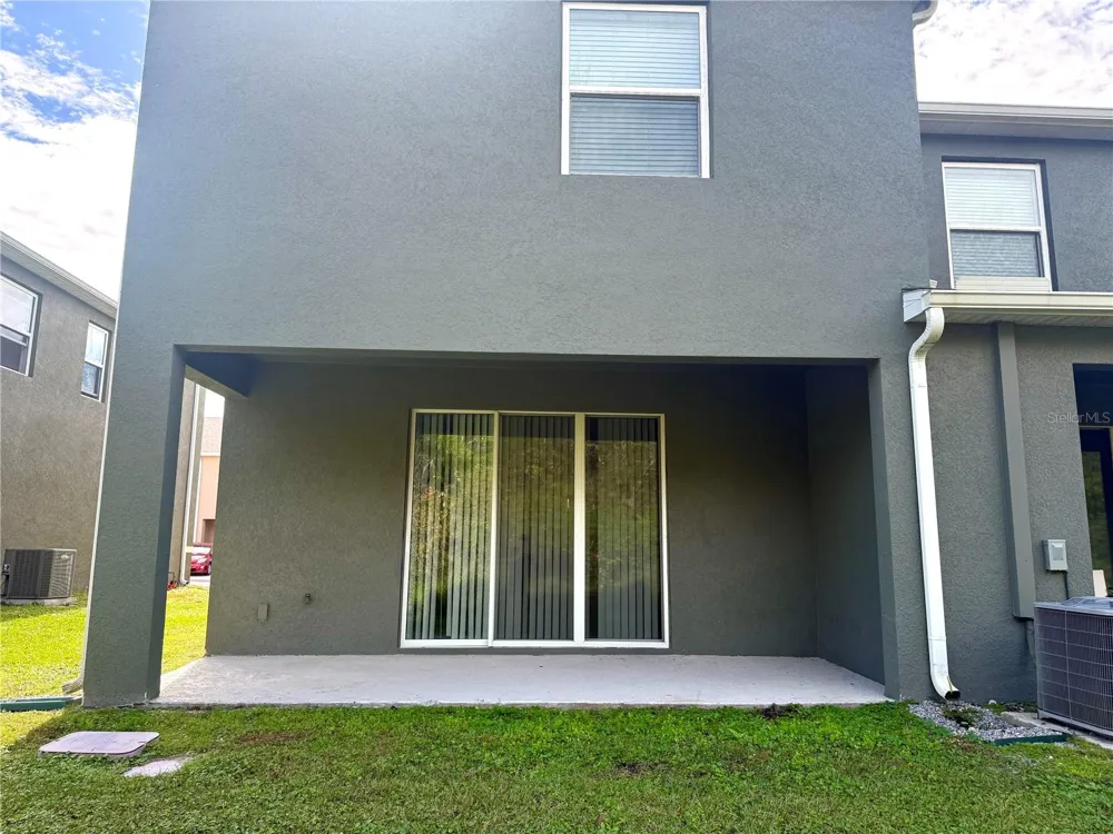 1241 YELLOW FINCH DRIVE Davenport, FL 33837