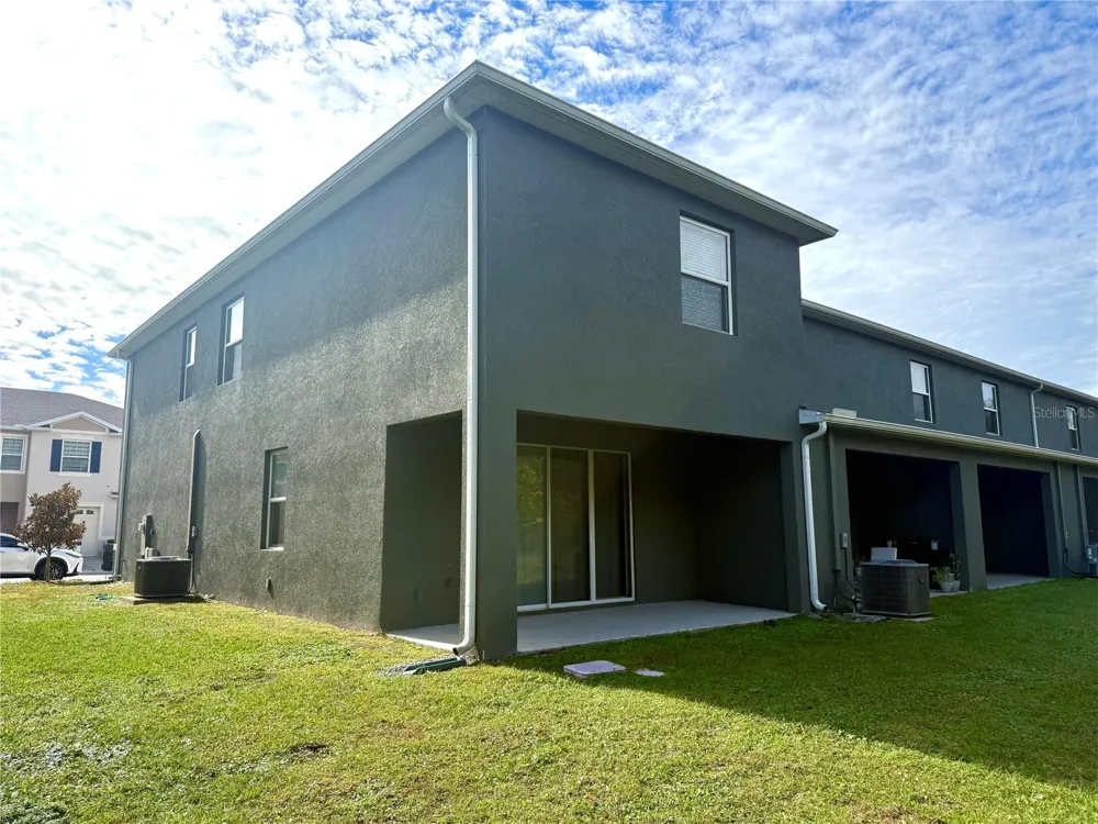 1241 YELLOW FINCH DRIVE Davenport, FL 33837