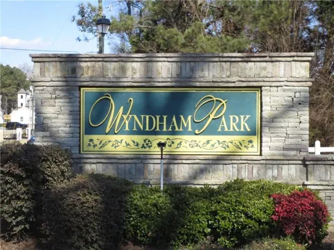 2540 Wyndham Park Drive