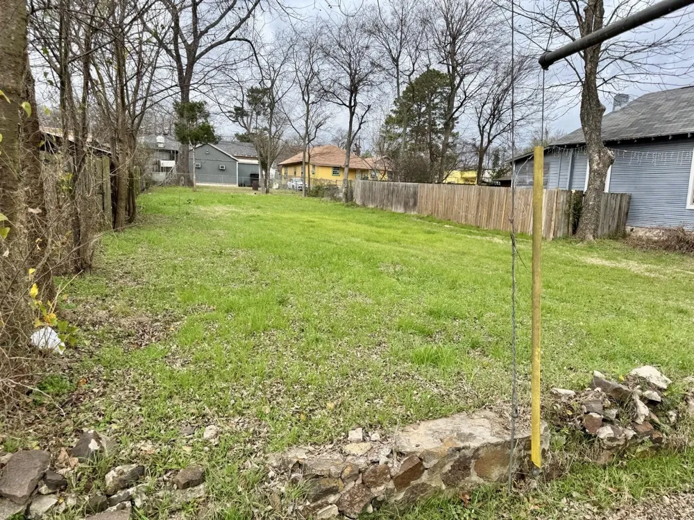 706 Della Avenue Tyler, TX 75702