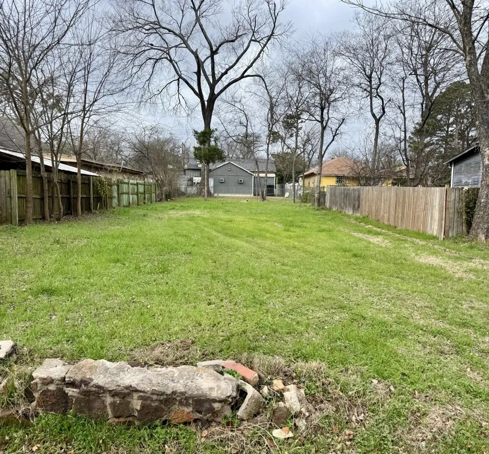 706 Della Avenue Tyler, TX 75702