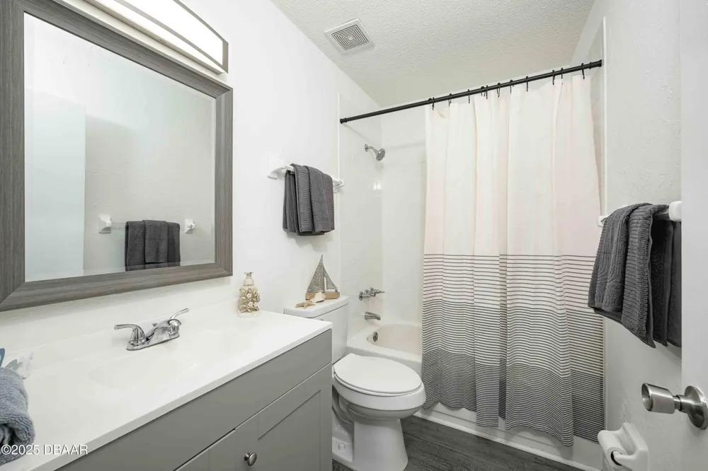 480 Reed Canal Road #13 South Daytona, FL 32119