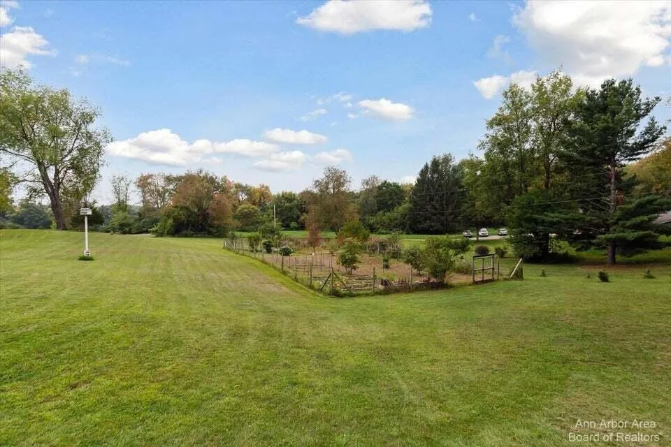 7870 Sears Road Spring Arbor Township, MI 49246