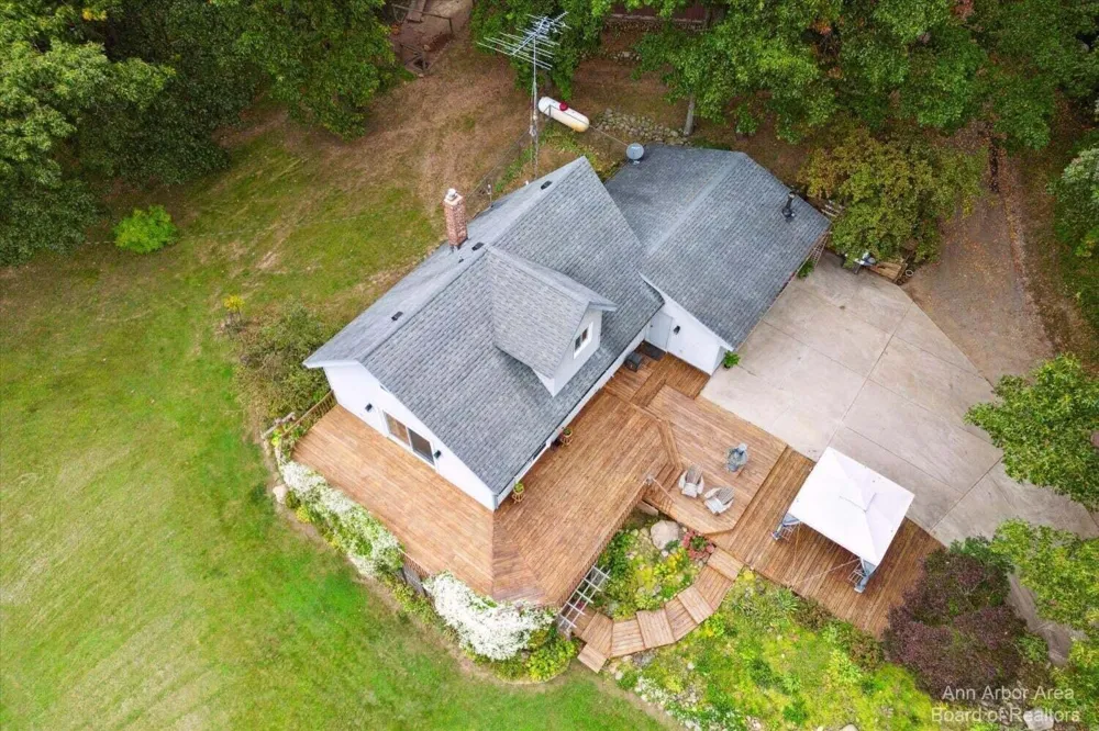 7870 Sears Road Spring Arbor Township, MI 49246