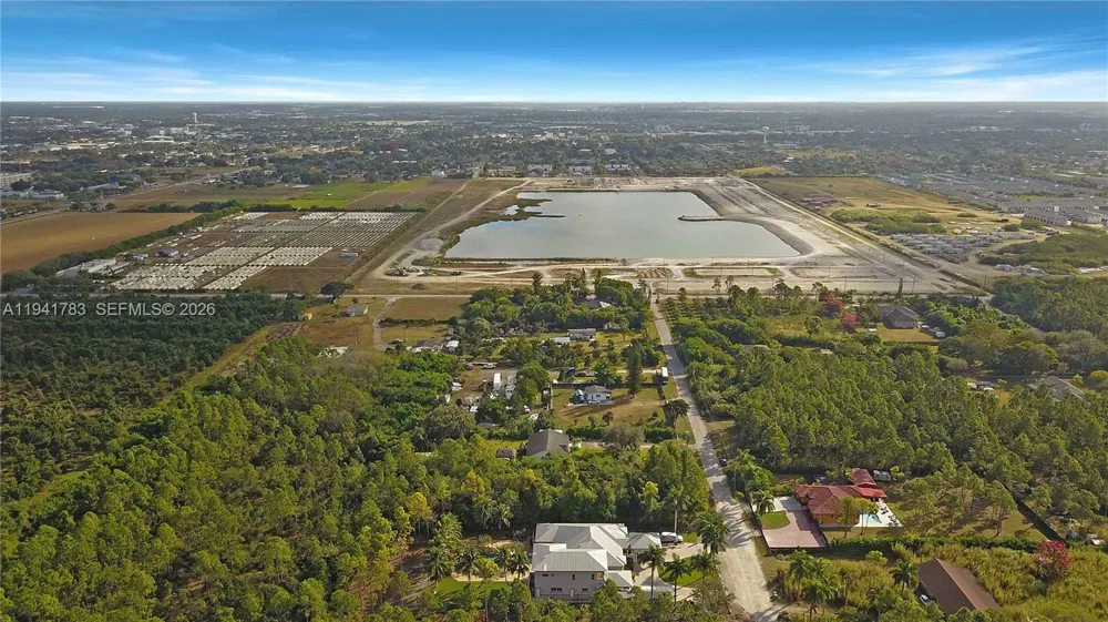 193 SW 334 Street Florida City, FL 33034