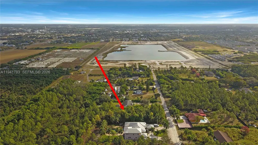 193 SW 334 Street Florida City, FL 33034