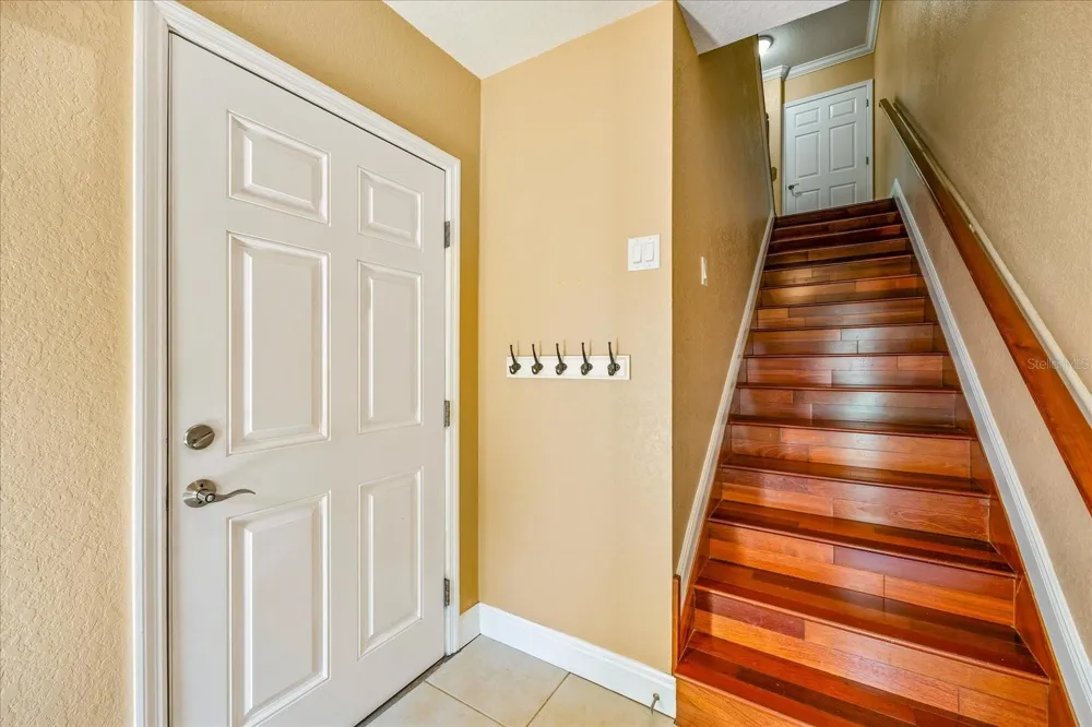 136 175TH AVENUE E Redington Shores, FL 33708