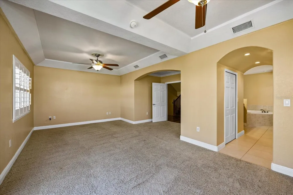 136 175TH AVENUE E Redington Shores, FL 33708