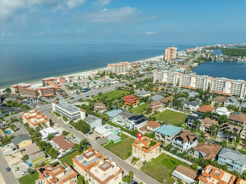 136 175TH AVENUE E Redington Shores, FL 33708