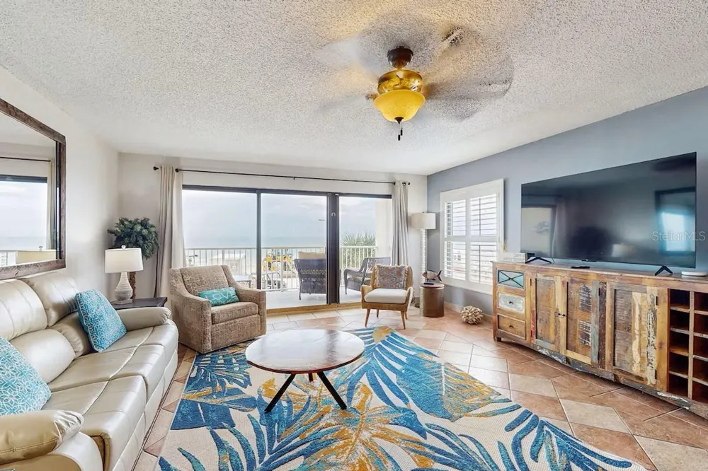 19236 GULF BOULEVARD #104 Indian Shores, FL 33785