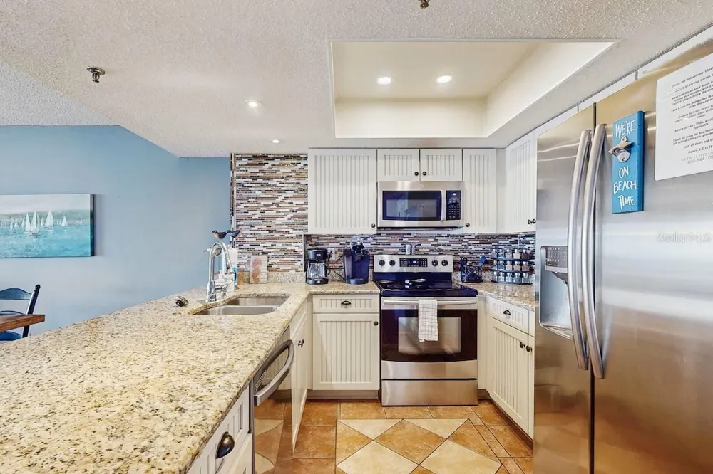 19236 GULF BOULEVARD #104 Indian Shores, FL 33785
