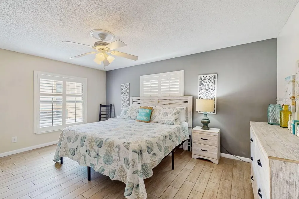19236 GULF BOULEVARD #104 Indian Shores, FL 33785