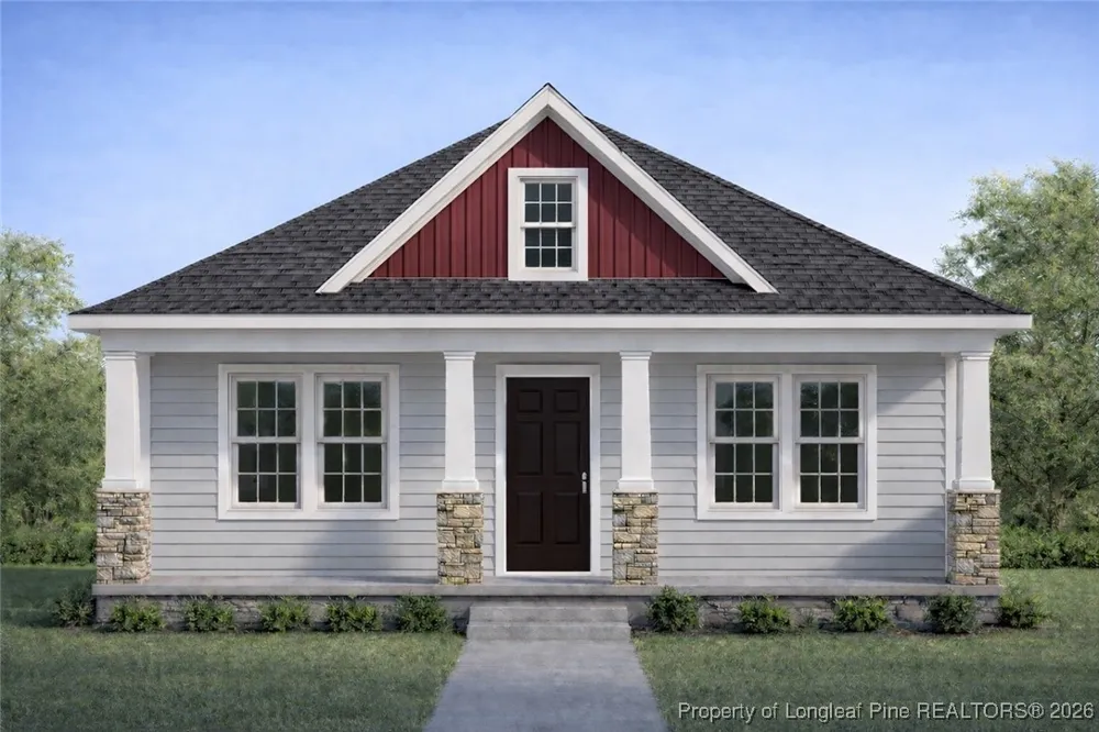 802 Holmes Street Clinton, NC 28328
