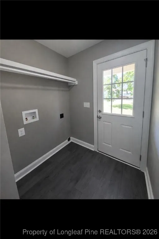 802 Holmes Street Clinton, NC 28328