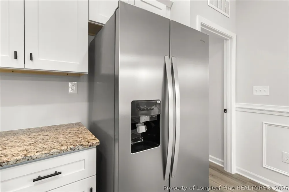 802 Holmes Street Clinton, NC 28328
