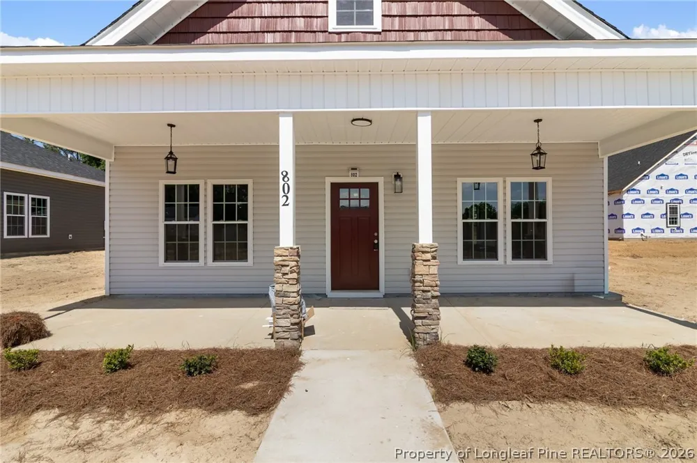 802 Holmes Street Clinton, NC 28328