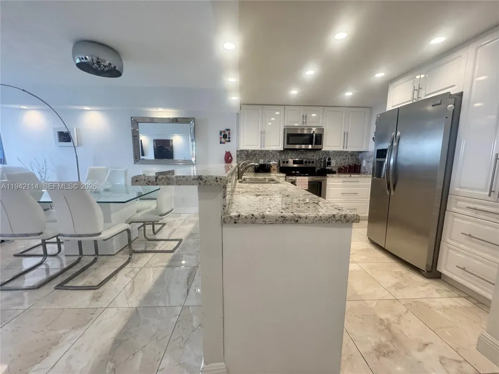 3800 S Ocean Dr #519 Hollywood, FL 33019
