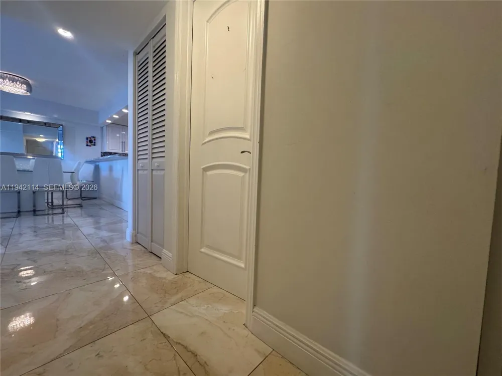 3800 S Ocean Dr #519 Hollywood, FL 33019