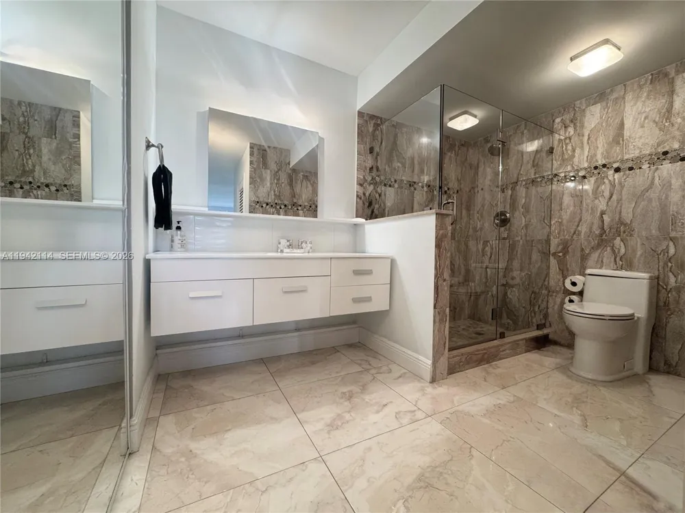3800 S Ocean Dr #519 Hollywood, FL 33019