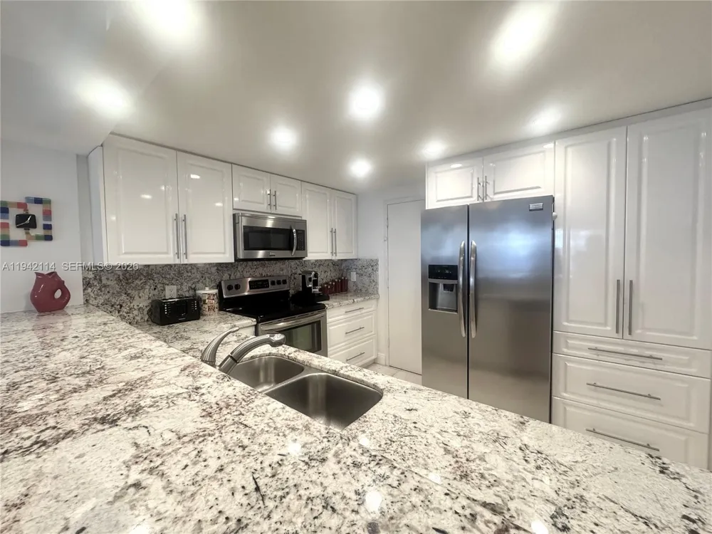 3800 S Ocean Dr #519 Hollywood, FL 33019