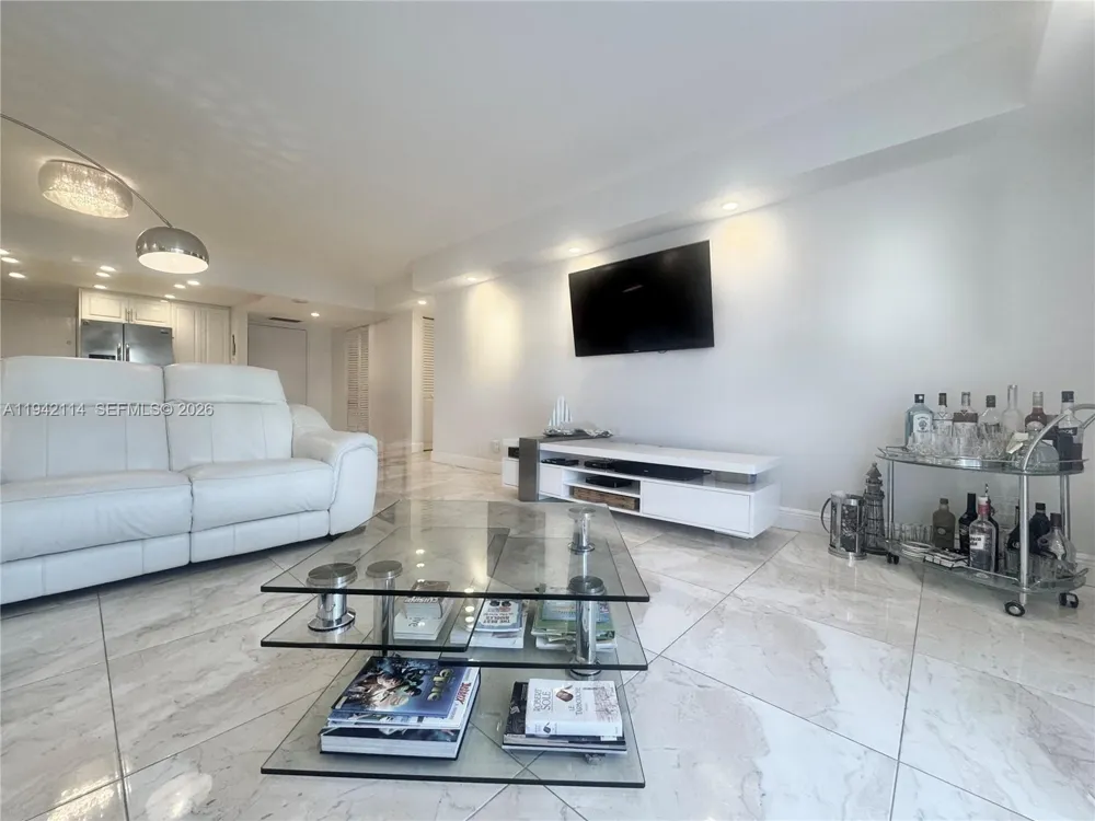 3800 S Ocean Dr #519 Hollywood, FL 33019