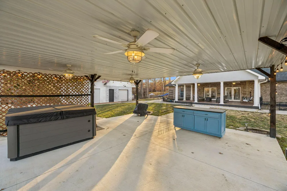 202 55th Avenue Gruetli Laager, TN 37339