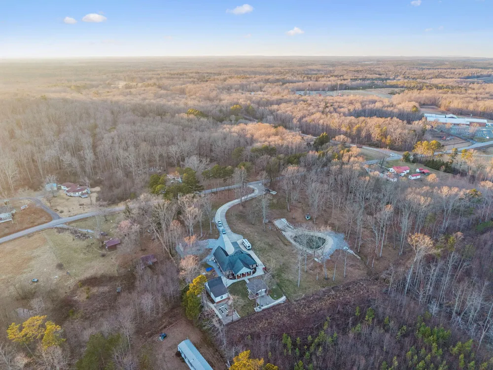 202 55th Avenue Gruetli Laager, TN 37339