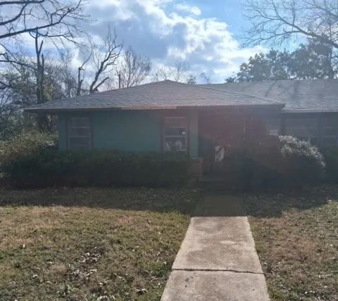 501 W Terrell Avenue