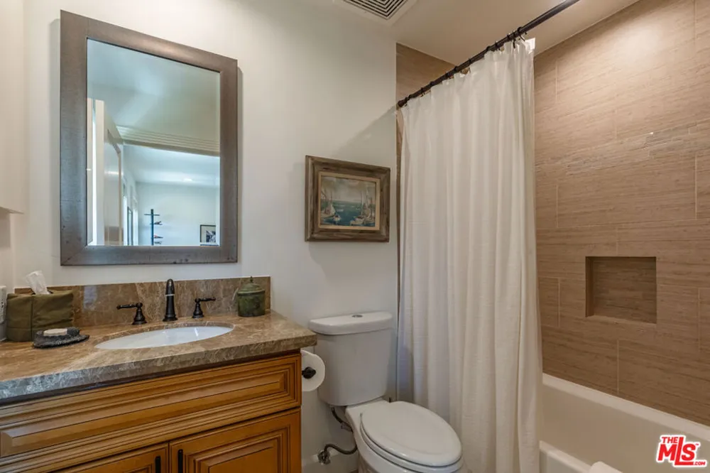 1045 Cold Canyon Road Calabasas, CA 91302