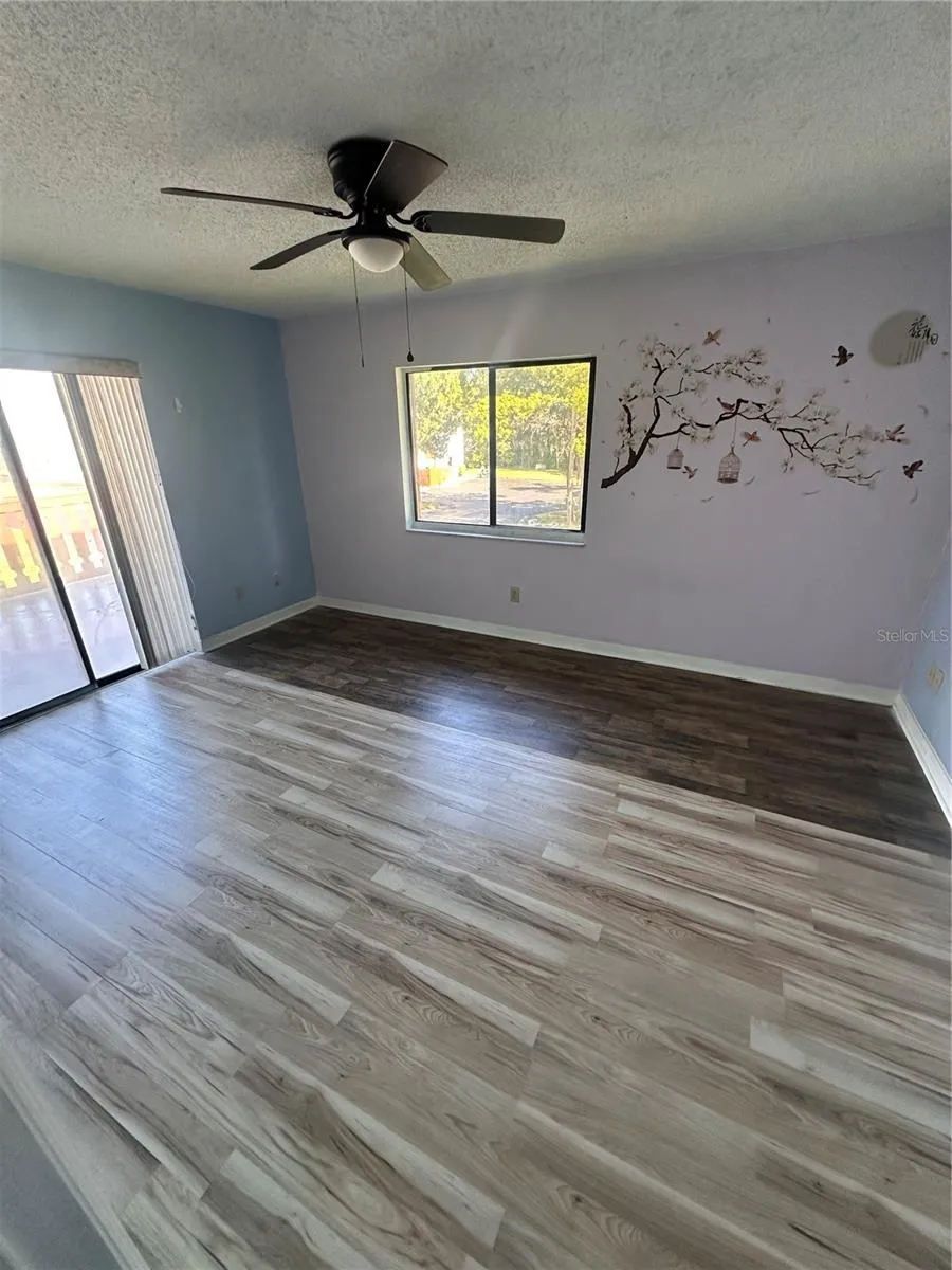 2016 OAK MEADOW CIRCLE South Daytona, FL 32119