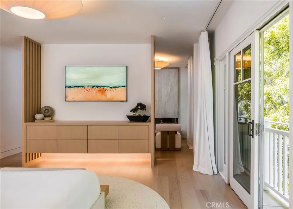 1 Stickley Drive Laguna Beach, CA 92651