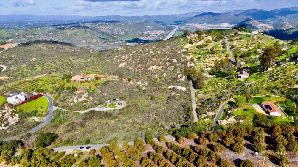 Mountain View Road Bonsall, CA 92003