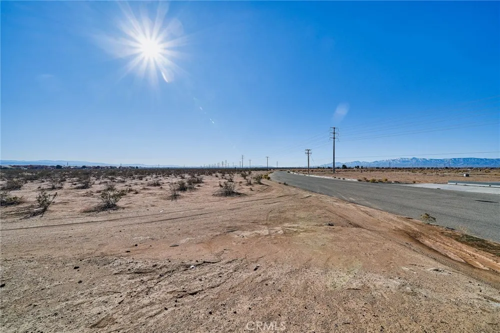 Mojave Drive Victorville, CA 92394