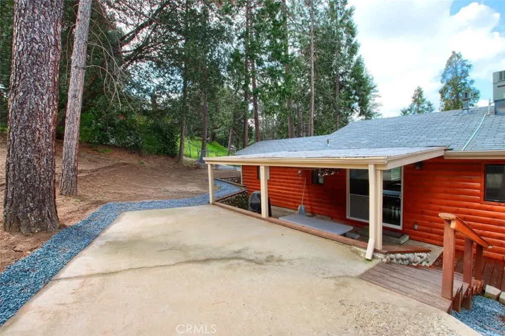 42583 Shady Lane Oakhurst, CA 93644
