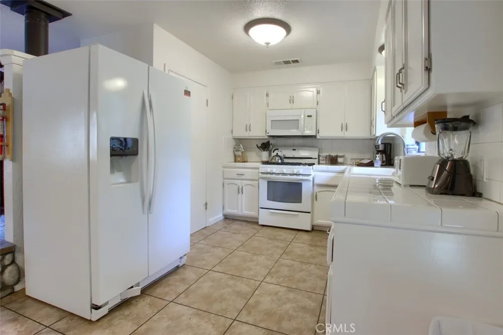 42583 Shady Lane Oakhurst, CA 93644