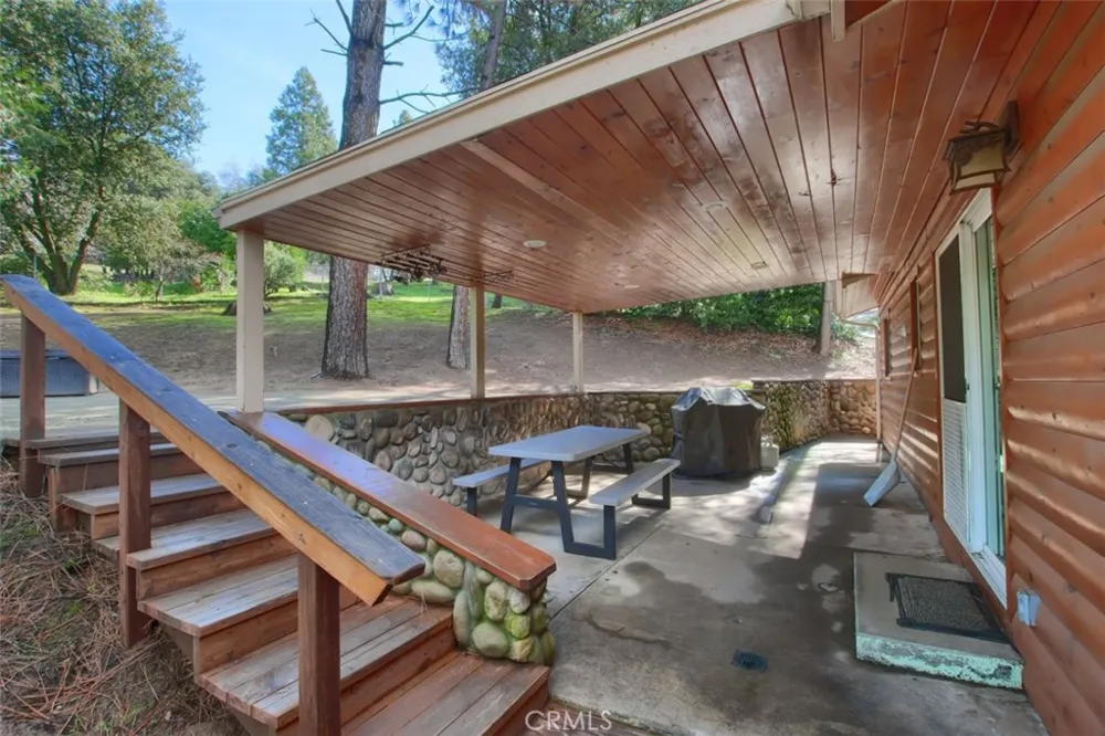 42583 Shady Lane Oakhurst, CA 93644
