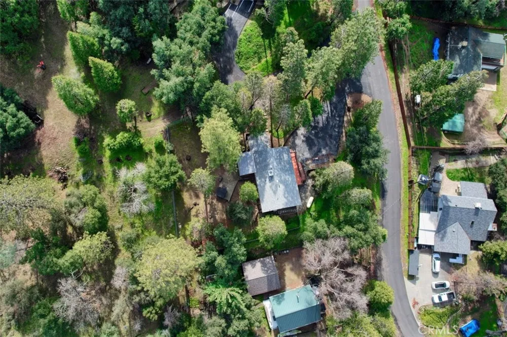 42583 Shady Lane Oakhurst, CA 93644