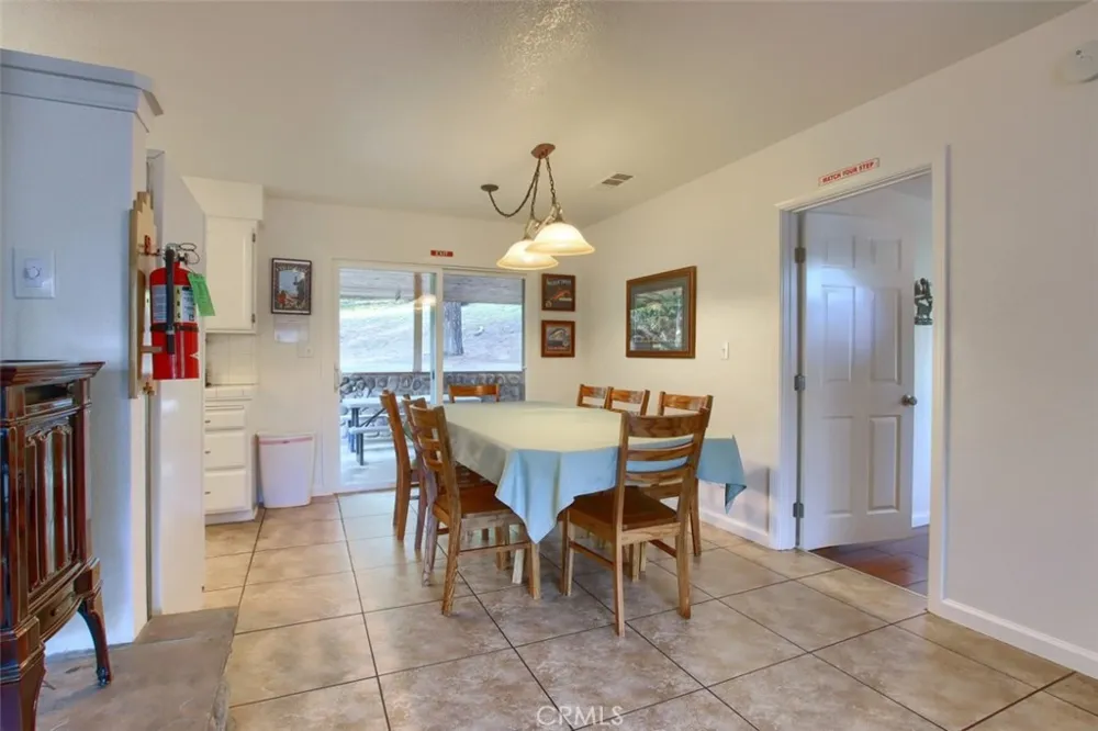 42583 Shady Lane Oakhurst, CA 93644