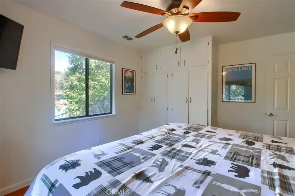 42583 Shady Lane Oakhurst, CA 93644