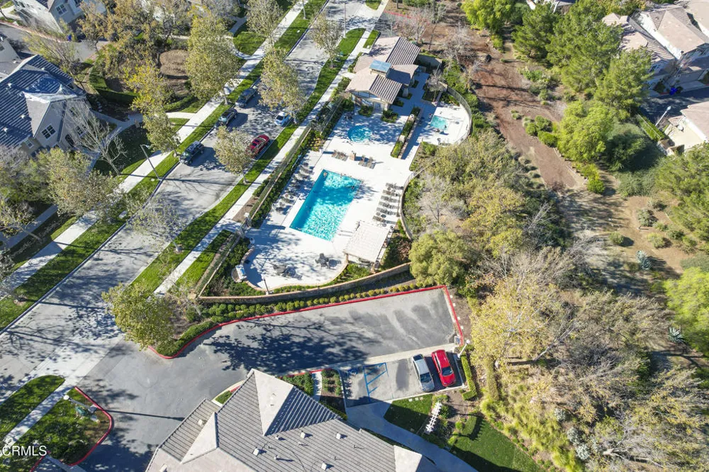 27285 Blue Spruce Place Valencia, CA 91354