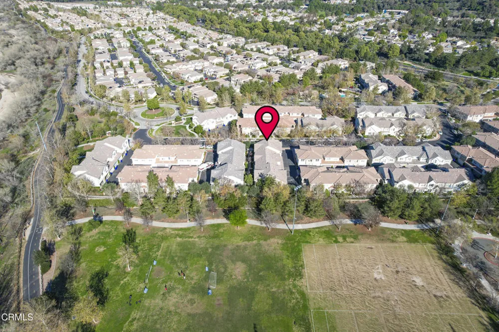 27285 Blue Spruce Place Valencia, CA 91354
