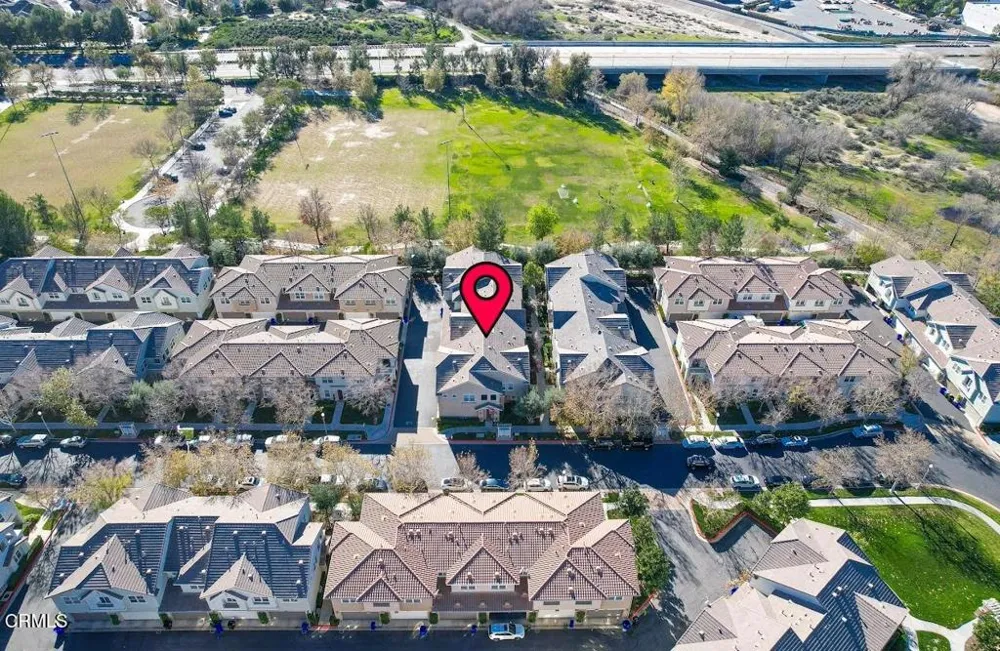 27285 Blue Spruce Place Valencia, CA 91354