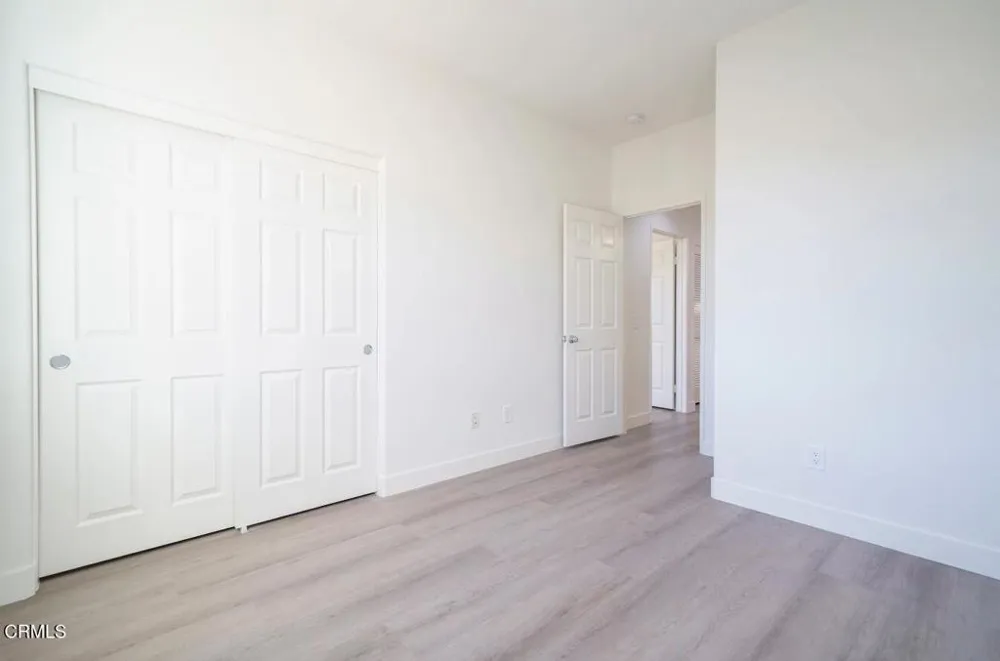 27285 Blue Spruce Place Valencia, CA 91354
