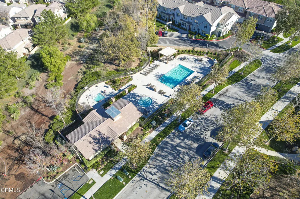 27285 Blue Spruce Place Valencia, CA 91354