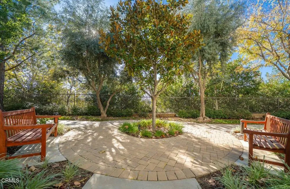 27285 Blue Spruce Place Valencia, CA 91354